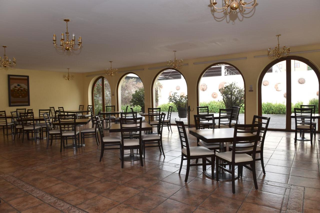 Hotel Oliver Inn טולוקה מראה חיצוני תמונה